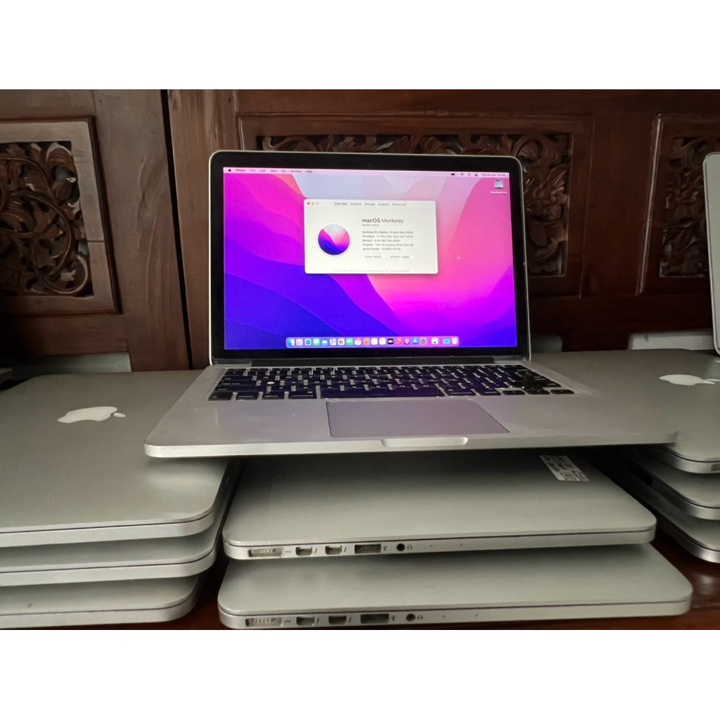 MacBook Pro 13inch 2015 Core i5 8GB 256GB Bekas Berkualitas