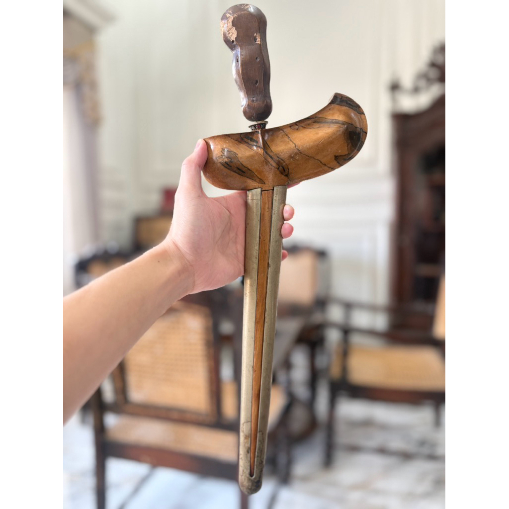 Keris Sepuh Segaluh Luk7