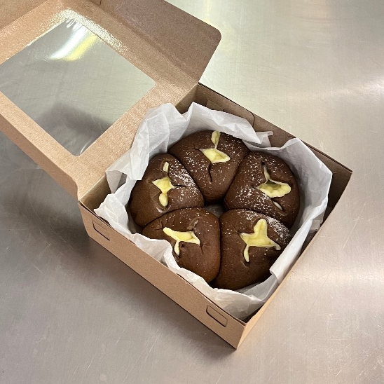 

chai cream cheese buns appetito bakehouse