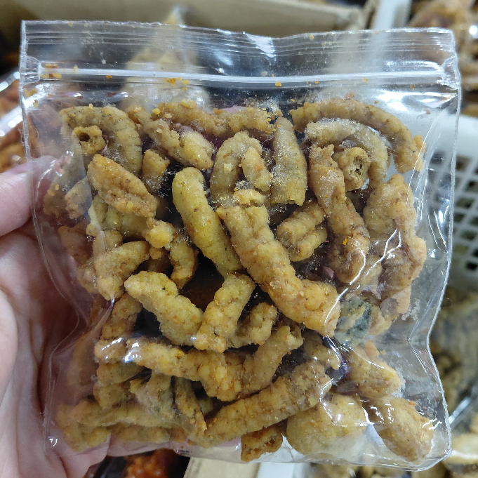 

Kripik Usus Oroginal Daun Jeruk
