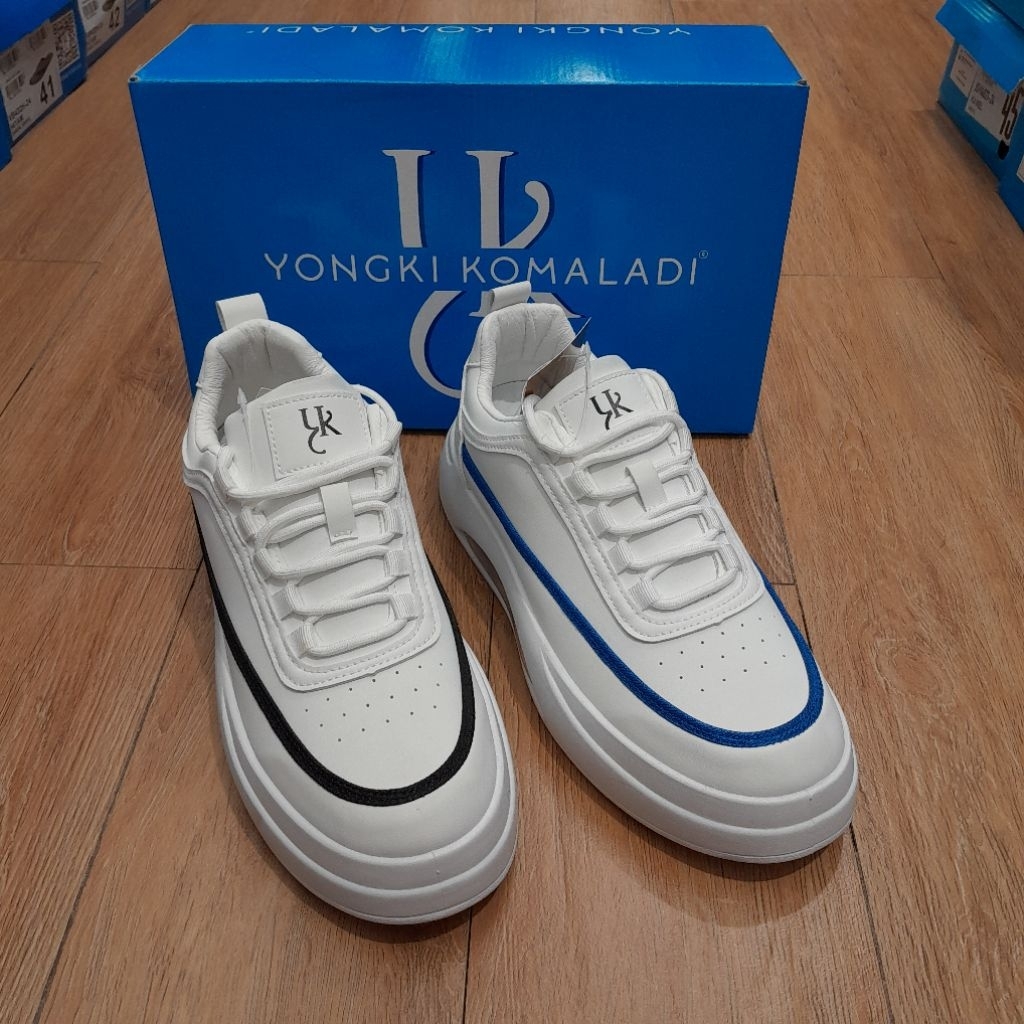 sepatu sneakers pria by brand YONGKI KOMALADI