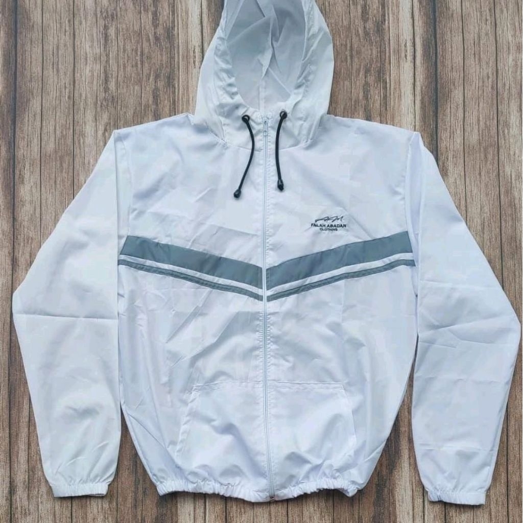 jaket parasut olah raga /jaket sporty parasut pria wanita model terbaru