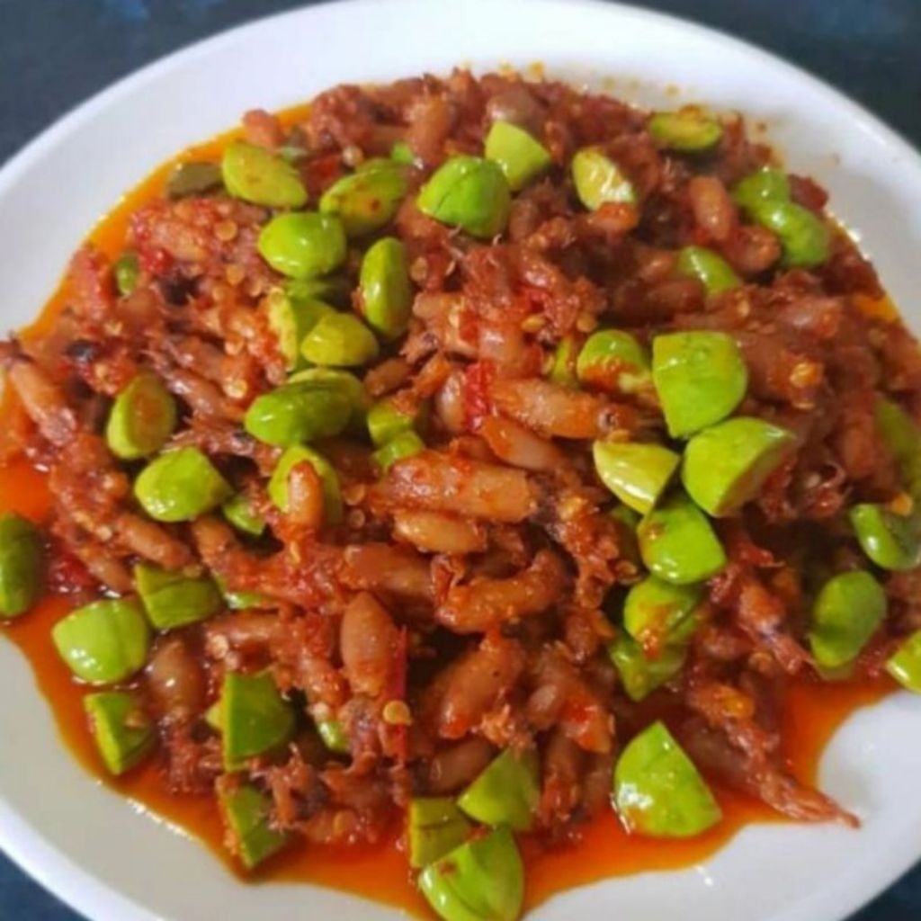 

sambal baby cumi pete