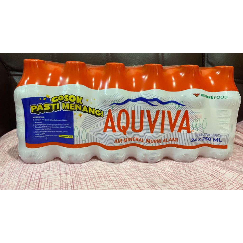 

Aquviva air mineral Murni Alami , kemasan botol 24 x 250ML