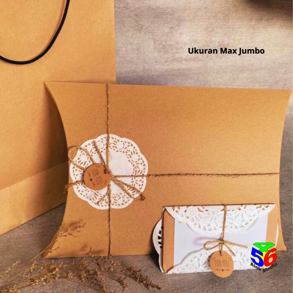 

Kotak Kado / Kemasan Hadiah Ivory Craft Paper / Pillow Box Max Jumbo 21 x 17.5 x 5.8 Cm
