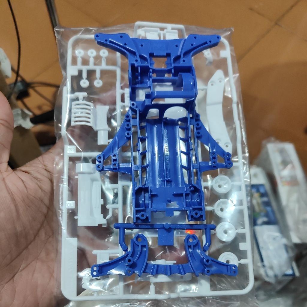 Tamiya Casis Chassis Fma Blue + Gearbox Fm-a Putih + Akar Fma Biru