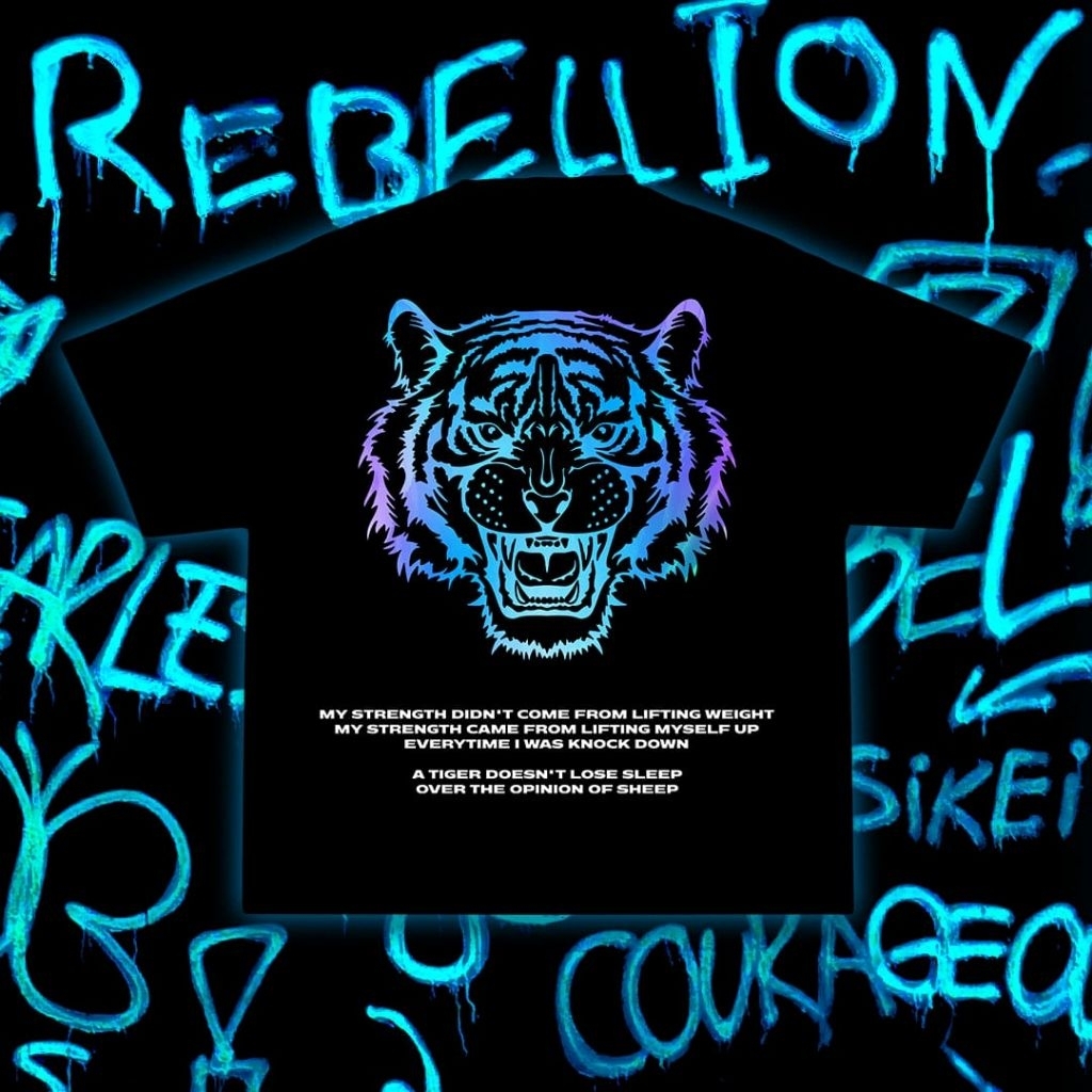 Kaos Distro Oversize Chromatic Glow in the dark Oversize T-Shirt Kaos Nyala Premium Unisex - Tiger |