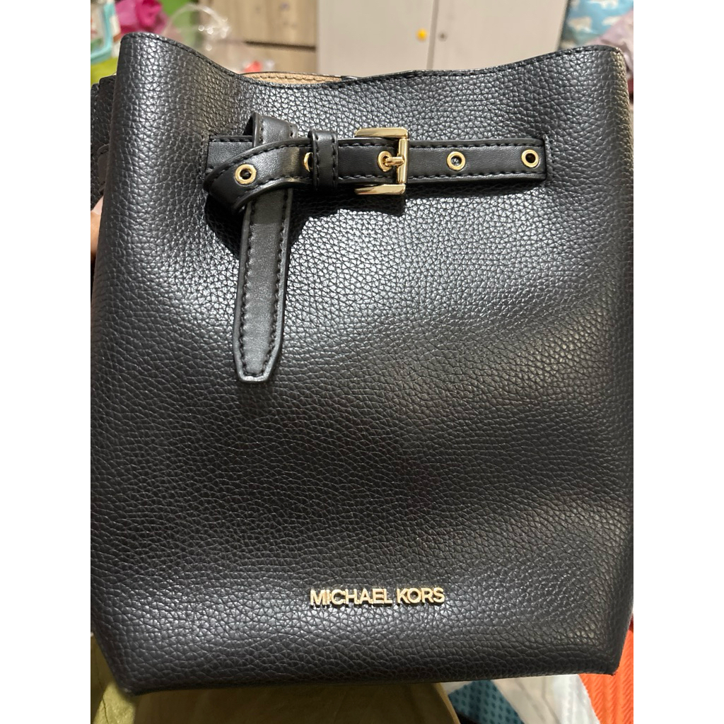 Tas Michael Kors Hitam. series EMILIA