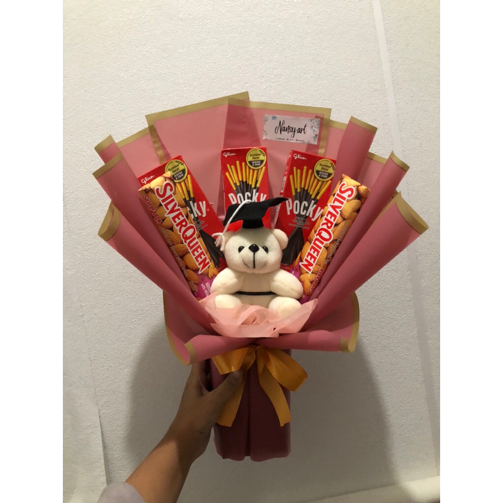 

Buket Wisuda/ Buket Coklat/ Buket Snack