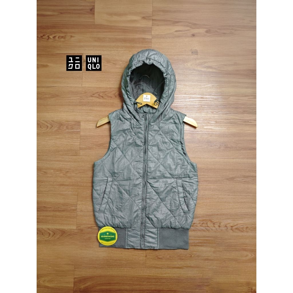 uniqlo Puffer vest
