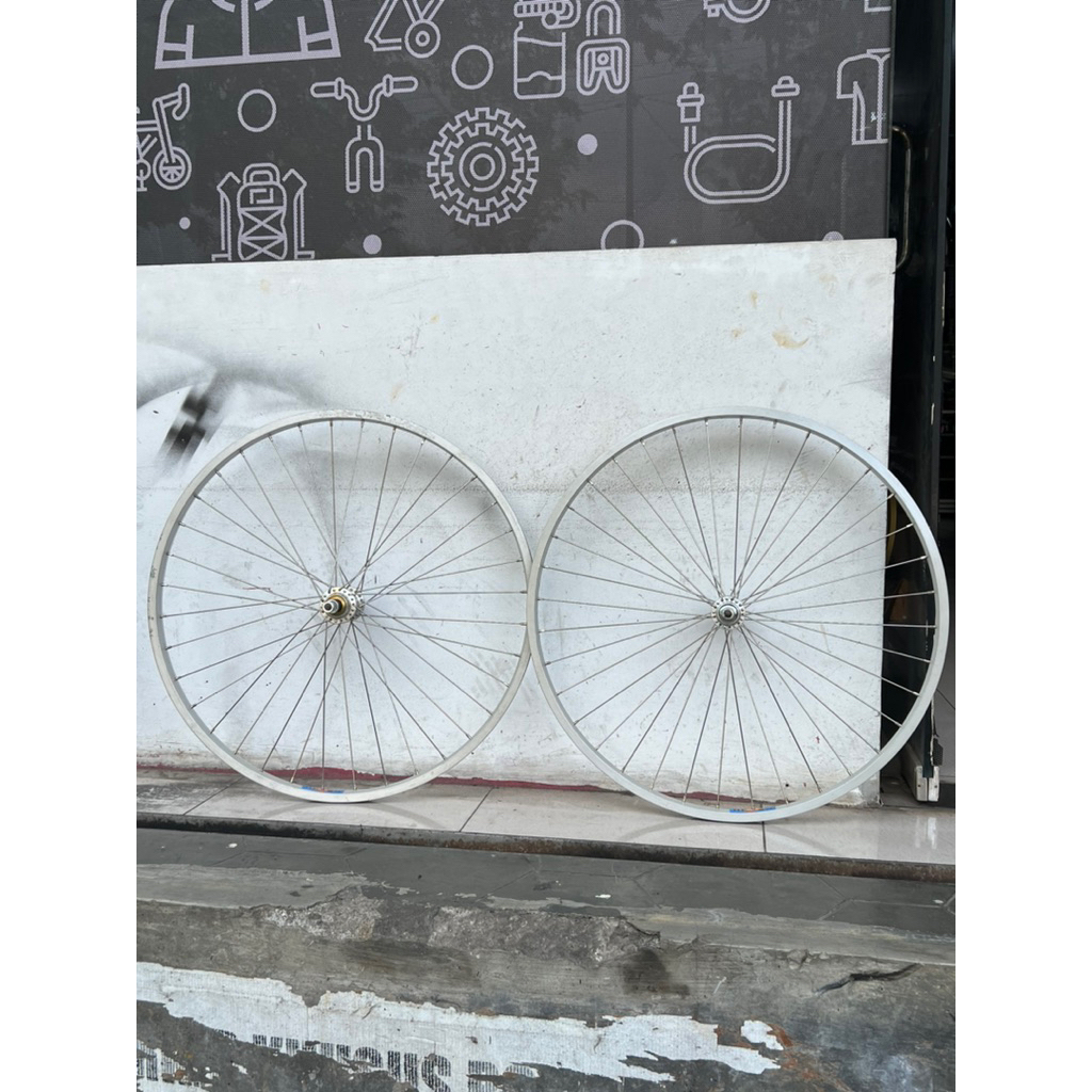 WHEELSET 26 SILVER VINTAGE SEPEDA MTB LAWAS SHIMANO PARALLAX ACERA HP MTB RUJI CHROME RODA KLASIK
