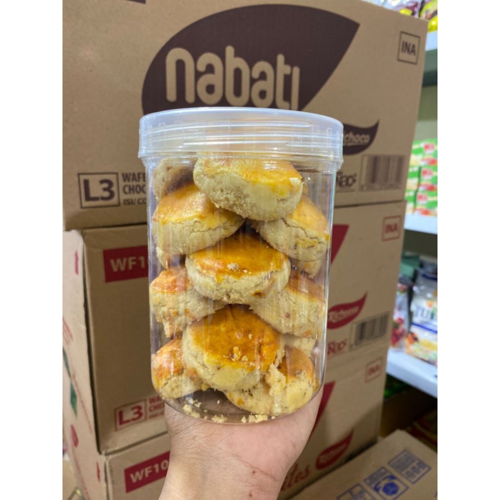 

Kucang Jember Toples Mini Kue Kacang