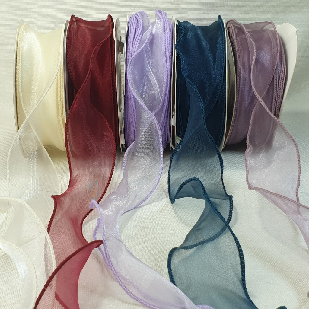 

1 ROLL - 10 YARD PITA FISHTAIL WAVE / RIBBON KOREA GELOMBANG / PITA ORGANZA