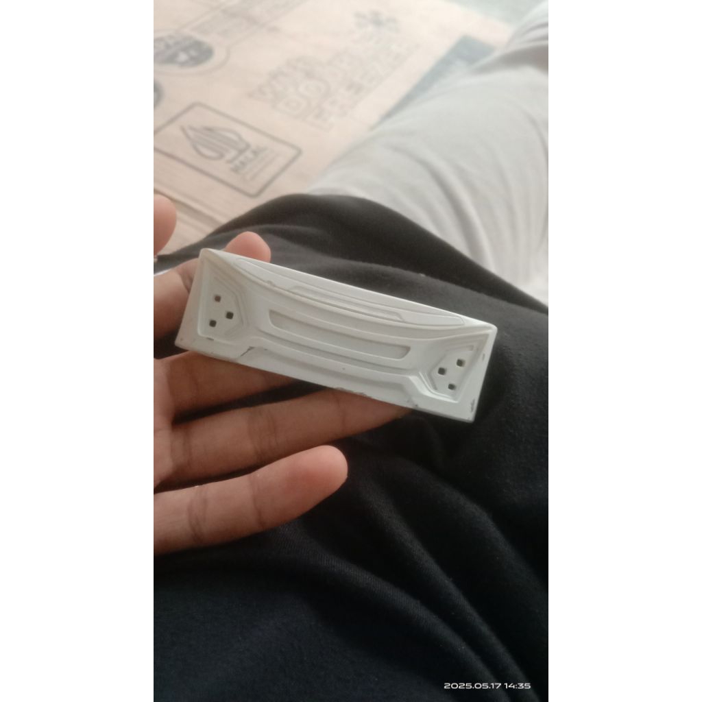 bemper JB 5 untuk truk plastik