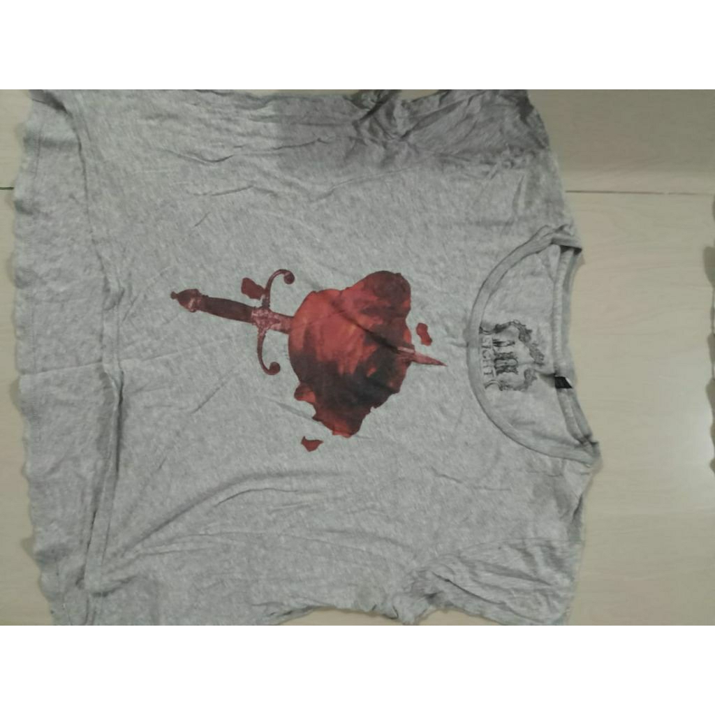 Kaos Croptop Insight Second