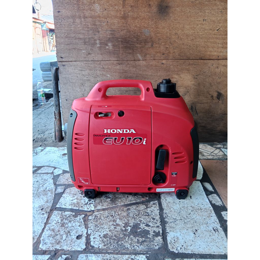 Genset Silent Portabel Honda EU10i/900Watt