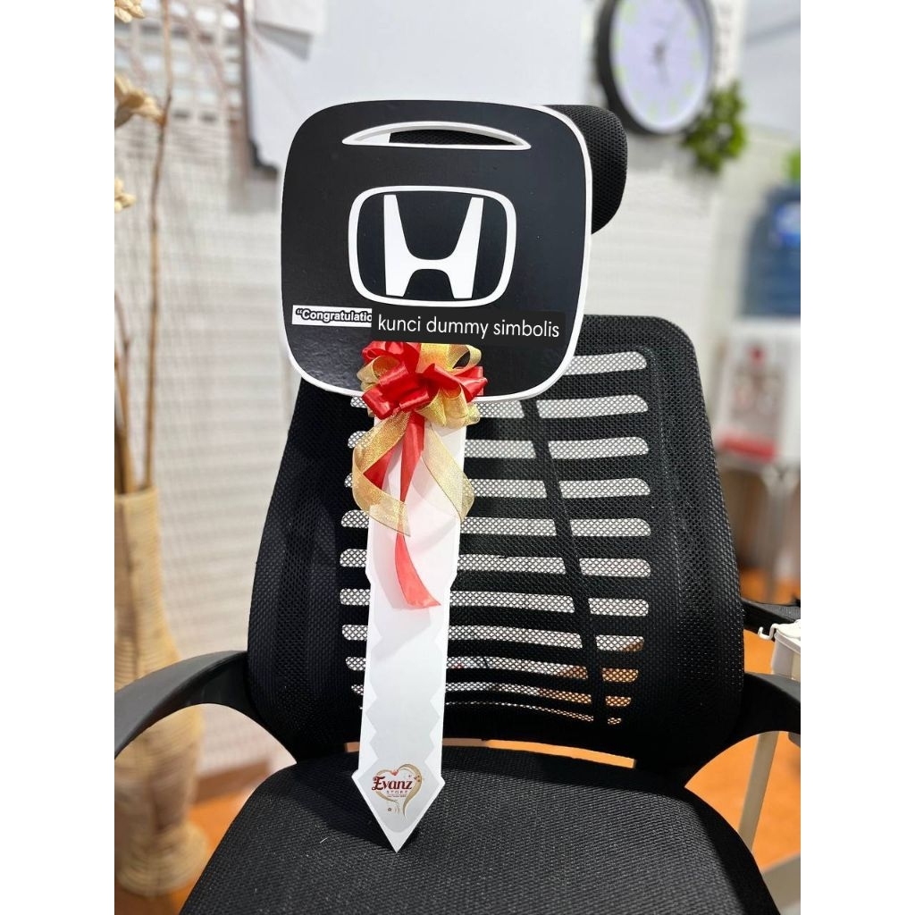 Kunci Dummy simbolis Kendaraan, Rumah dll/ Grand opening/Kunci Serah terima hadiah/Kunci Besar Palsu