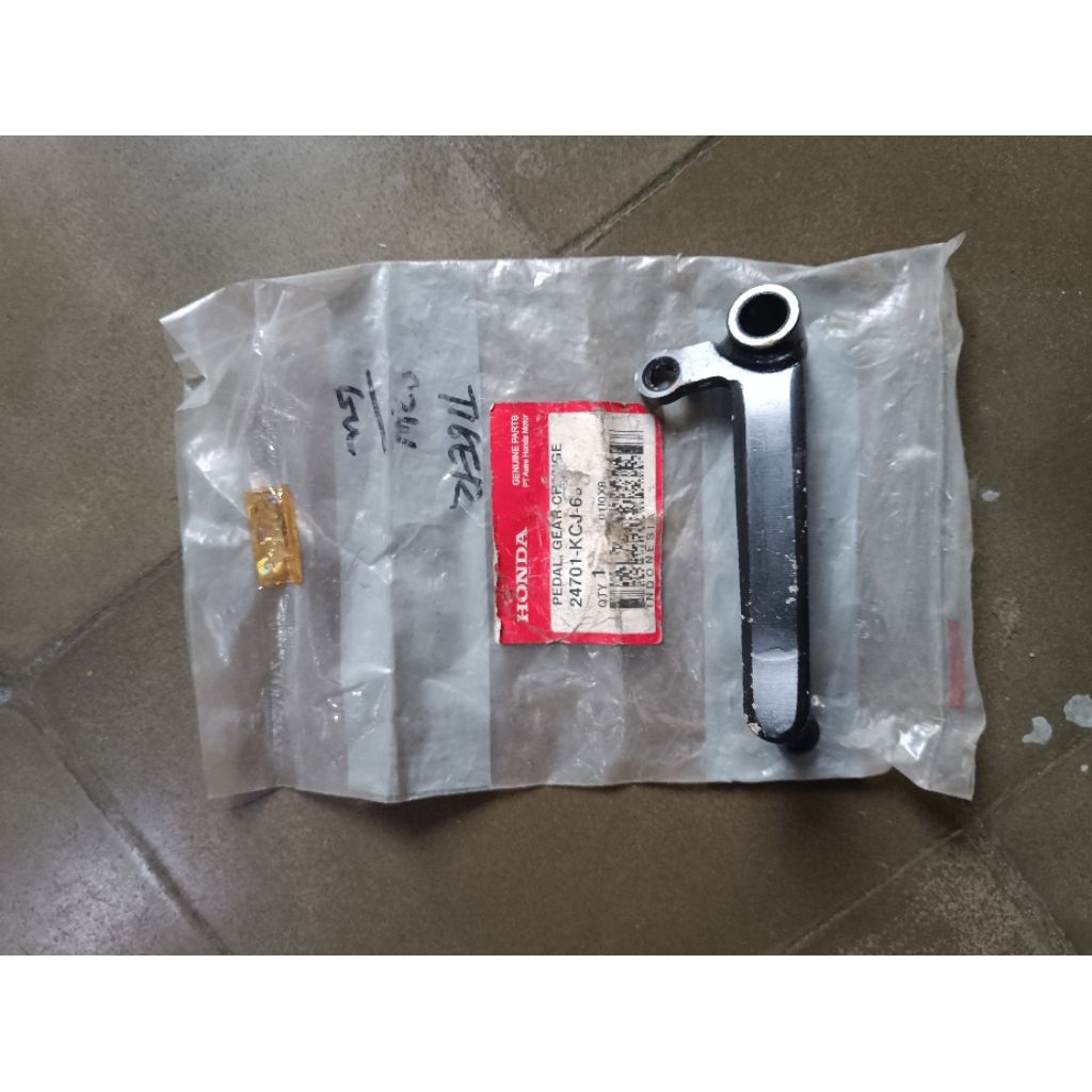 Pedal porseneling operan gigi motor Honda Tiger lawas original ORI baru ahm nos
