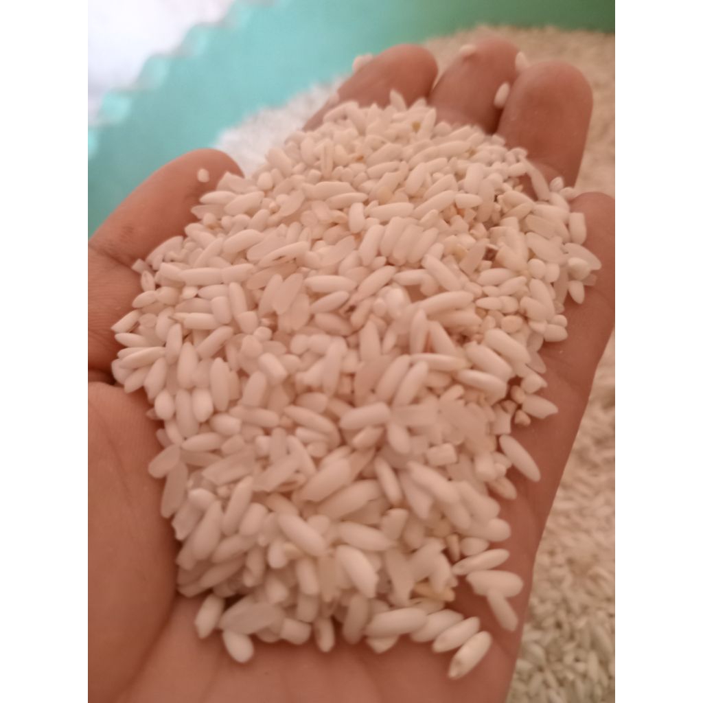 

Beras ketan putih lokal 1kg