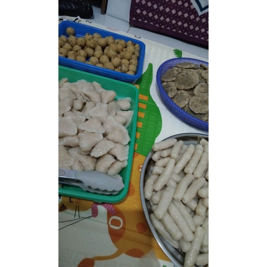 

Pempek ikan Mulkan Kitchen