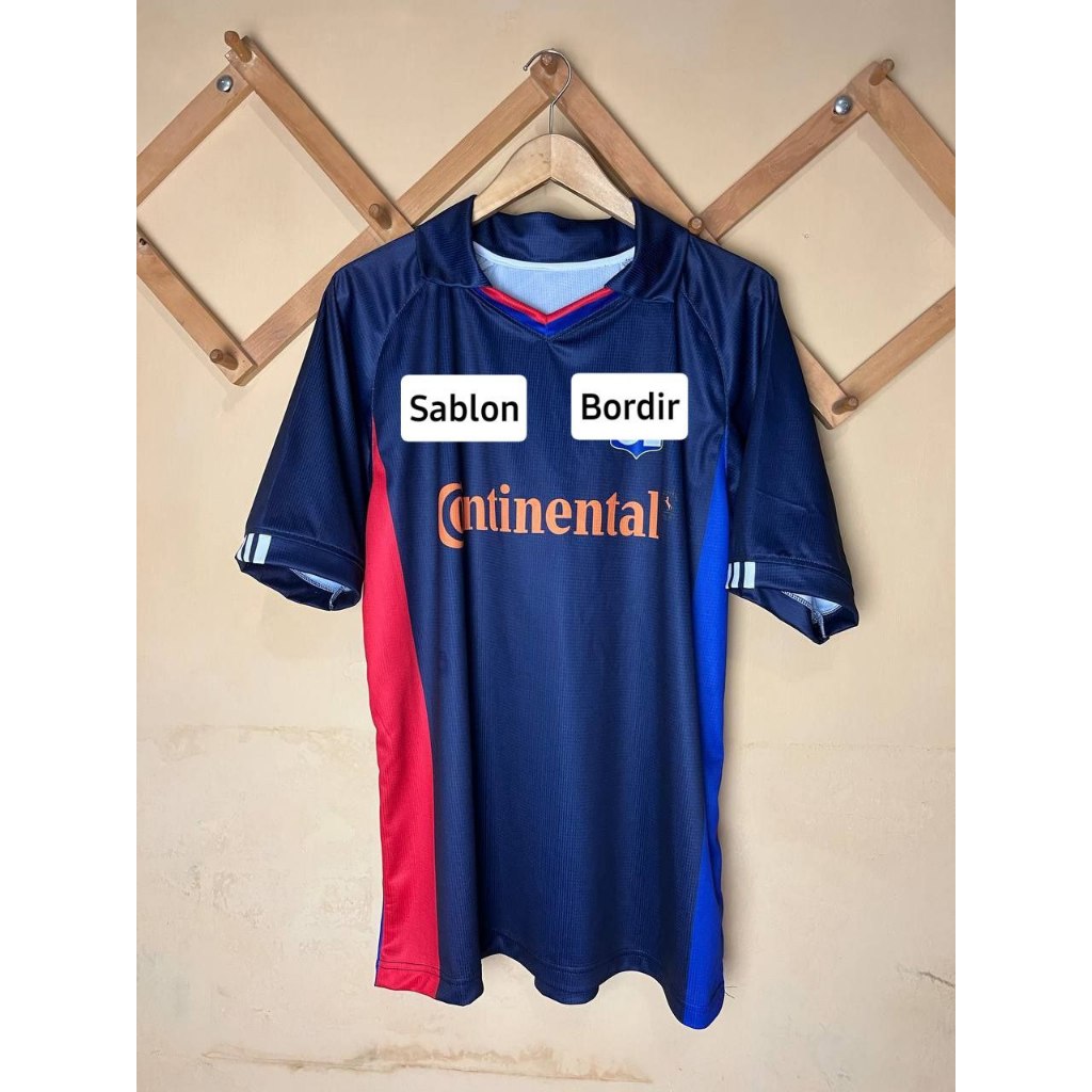 JERSEY OLYMPIQUE LYON AWAY 2001/2002