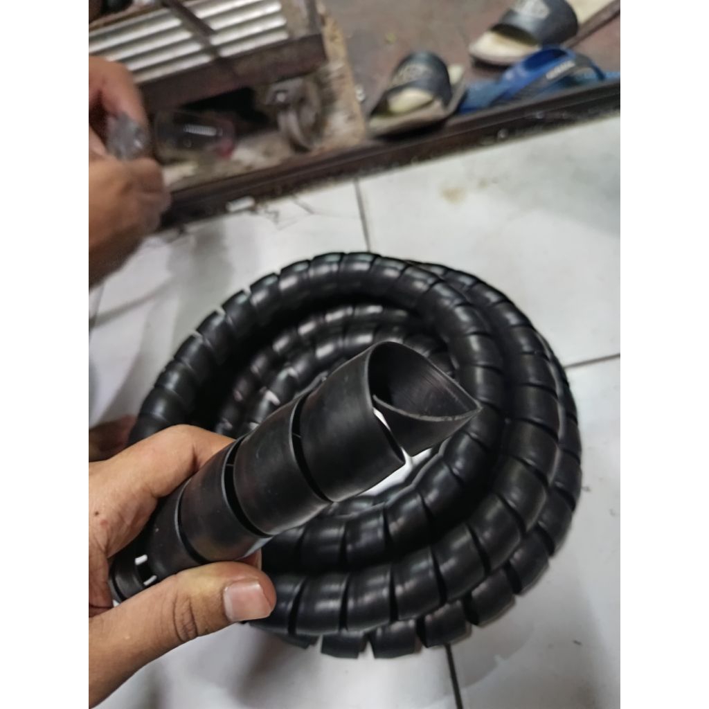 Selang spiral flexible Pelindung selang 3/4" inch id22