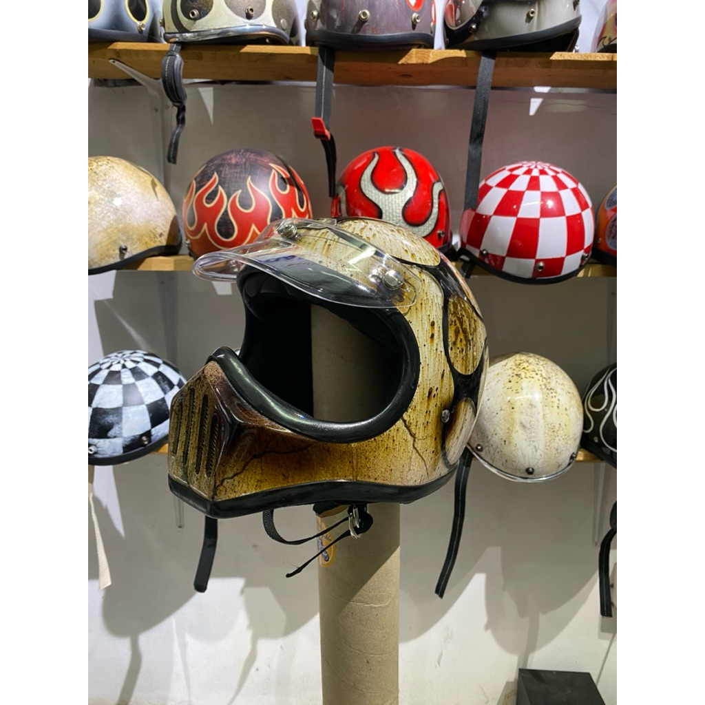 Helm Cakil Flame Custom