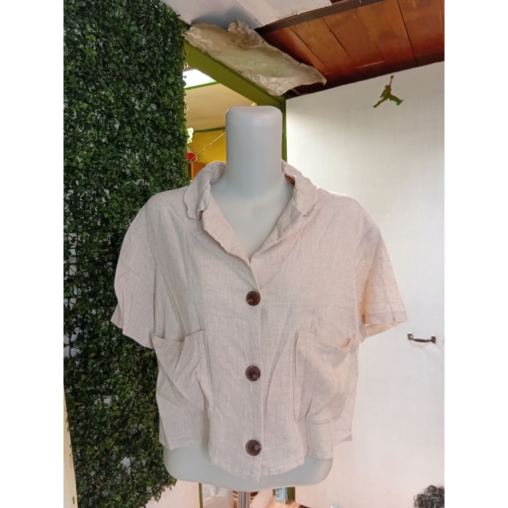 atasan blazer crop linen lengan pendek