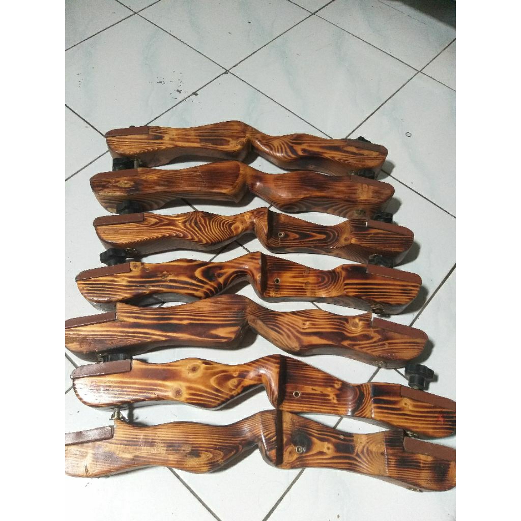 Riser panahan standar bow