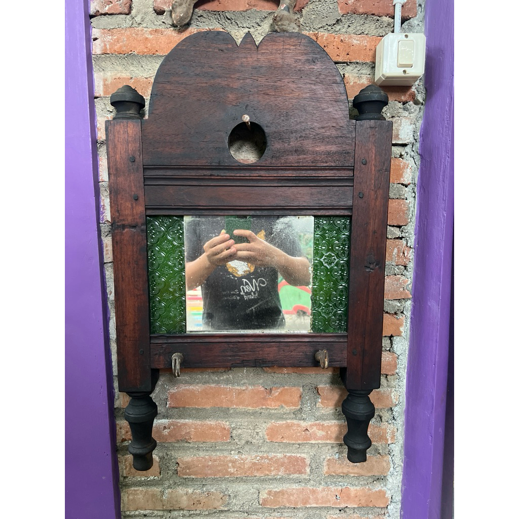 Kapstok Cermin Hias Unik Bahan Kayu Jati Bekas Jodang (Tempat Kue Seserahan Pengantin)ea