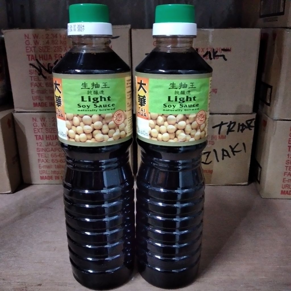 

tai hua light soy sauce 640 ml