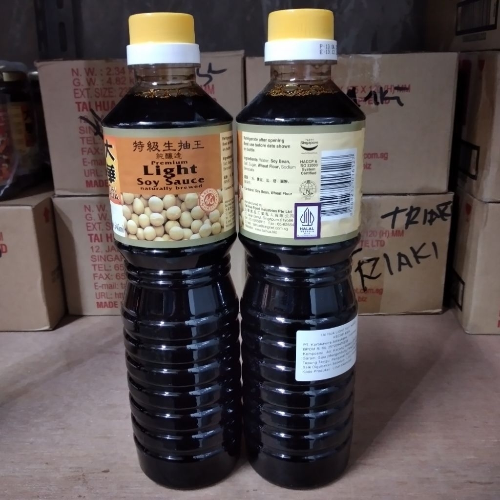 

tai hua PREMIUM light soy sauce 640 ml