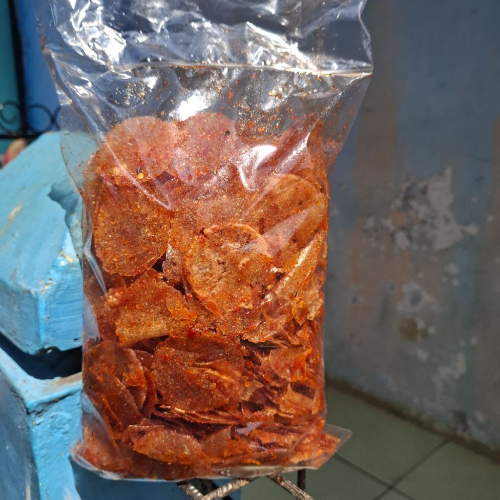 

seblak kripik kaca/pikca pedas daun jeruk 500gram