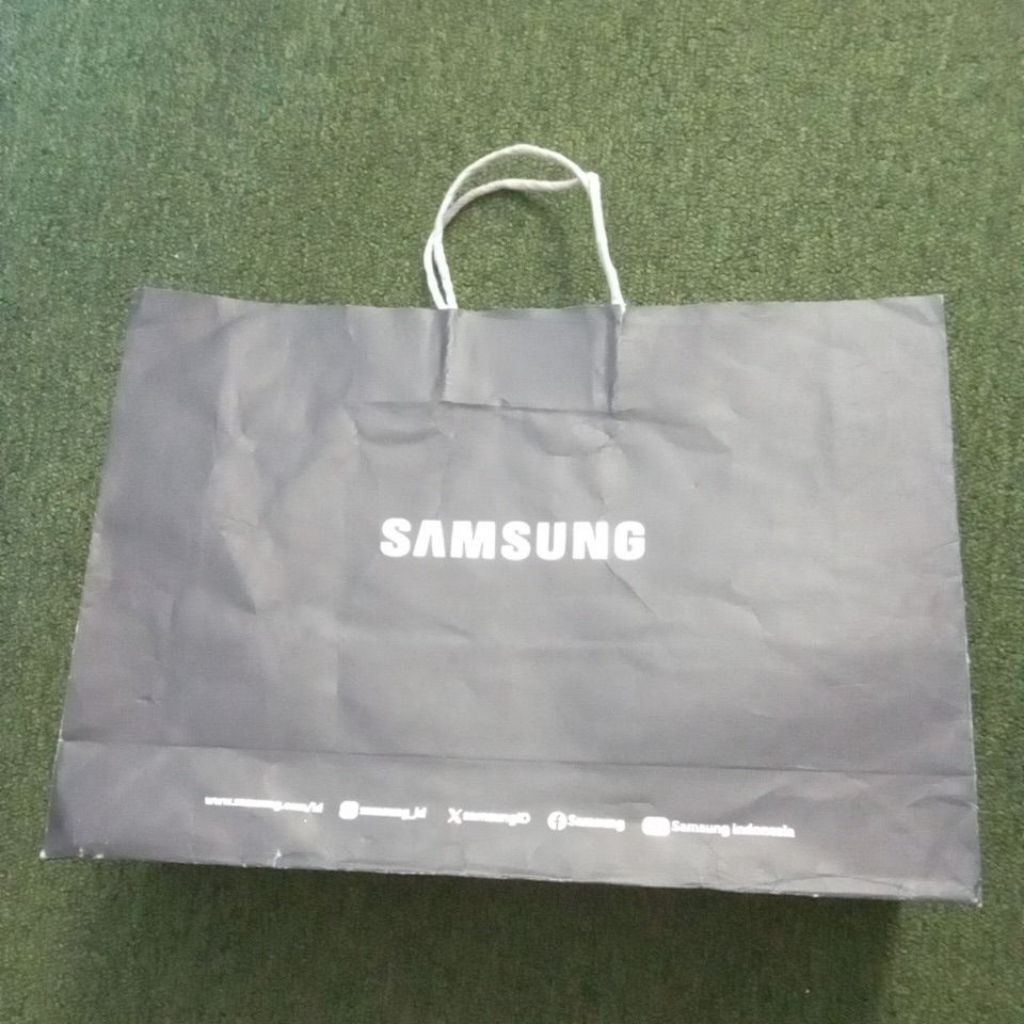 

TSB PAPER BAG TAS KADO KERTAS HITAM LOGO