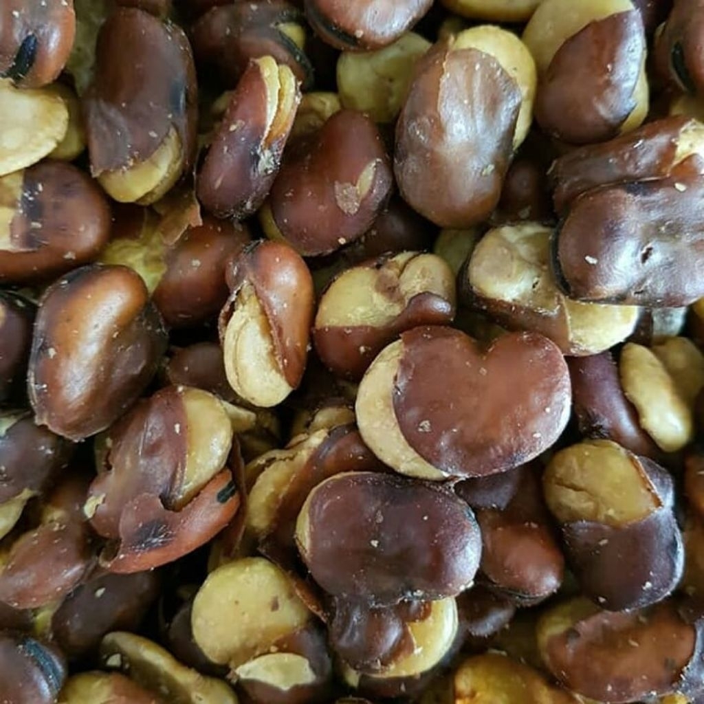 

Kacang Koro Kulit asin gurih 1kg, 500gr, 250gr