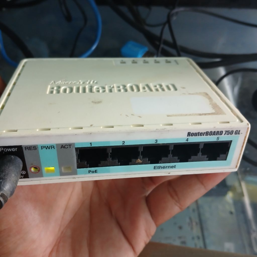Mikrotik bekas full setting voucheran RB750GL