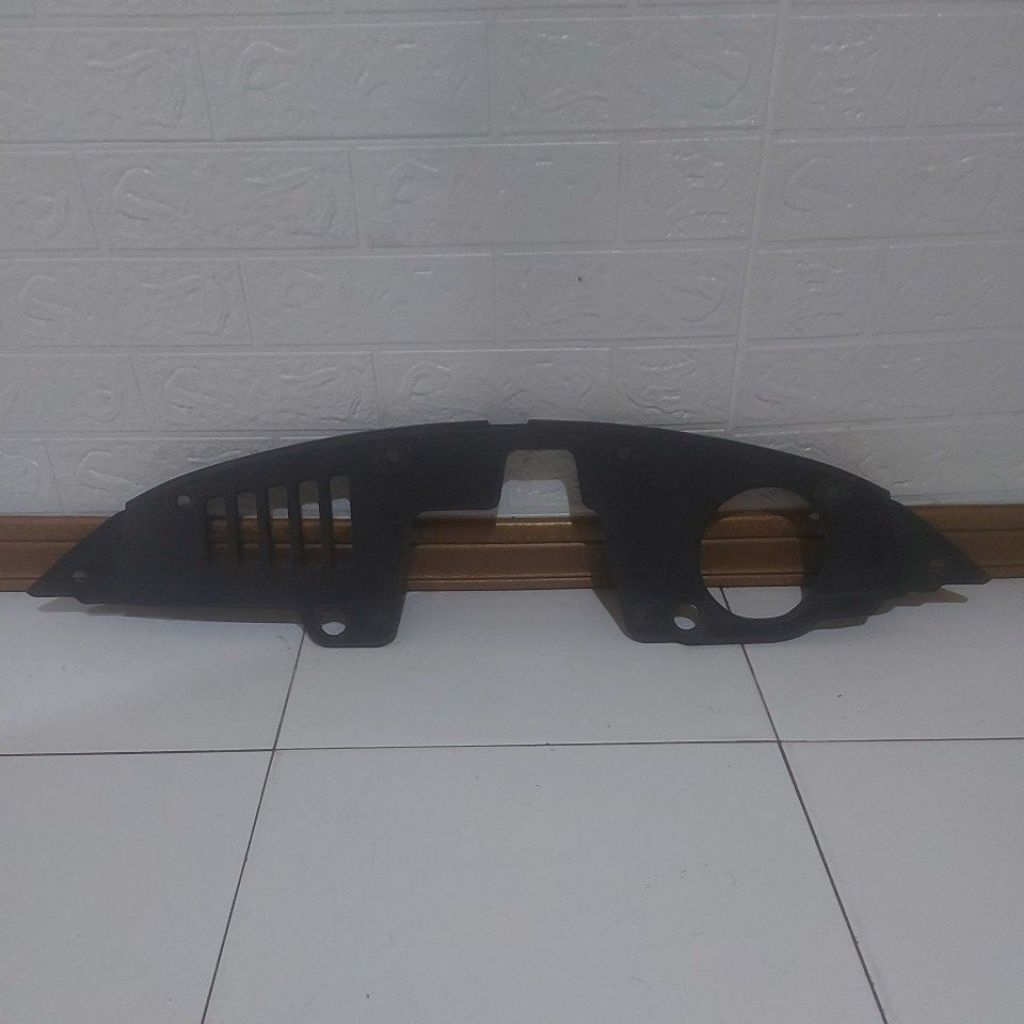 Tutup Atas Radiator Grill Mobilio E Dan Grill Brio 2016-2017 Original