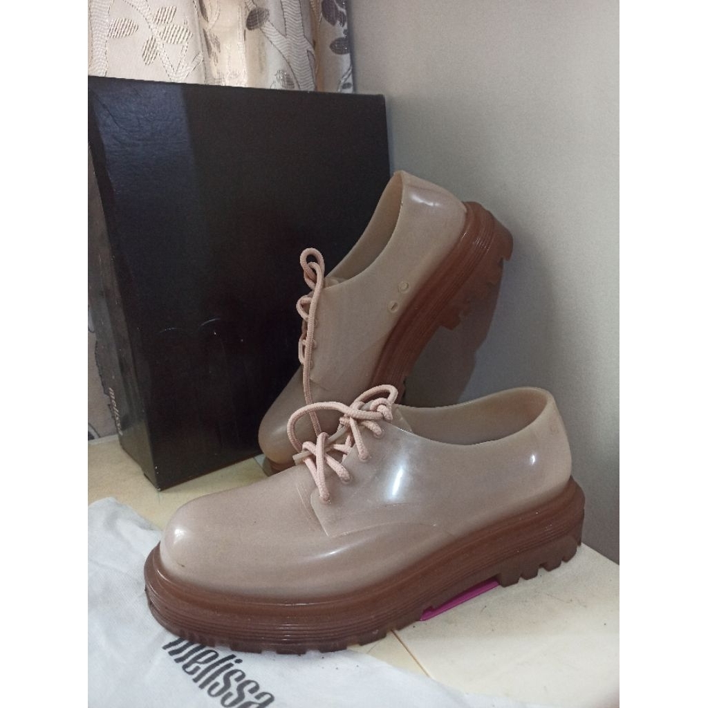 [PRELOVED] sepatu Melissa size 38 original