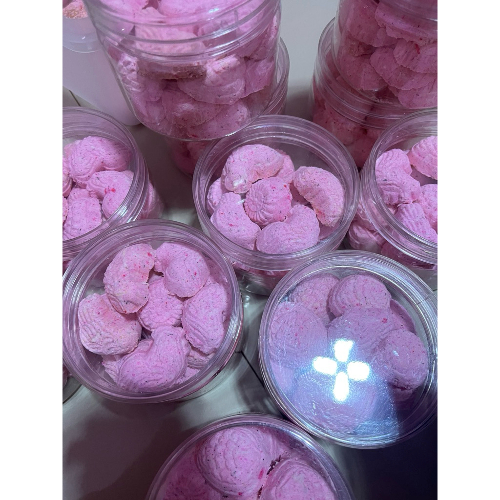 

pink kellate