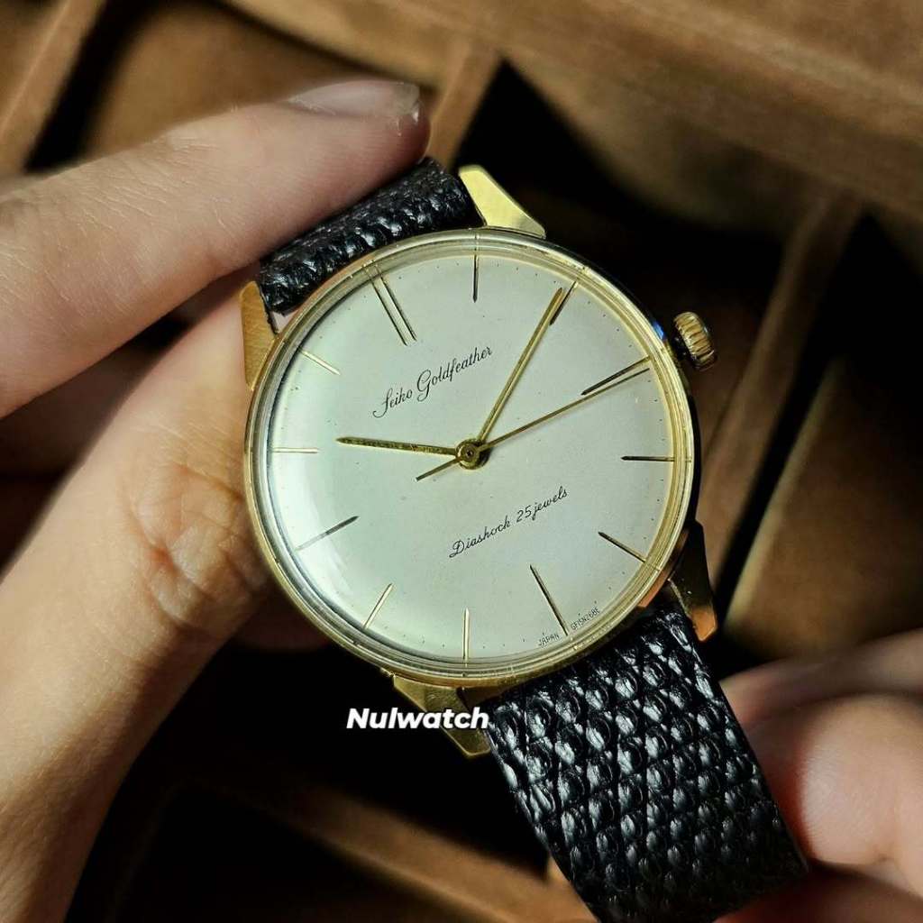 Vintage 1960s Seiko Goldfeather Carved Index and Spyder Lugs