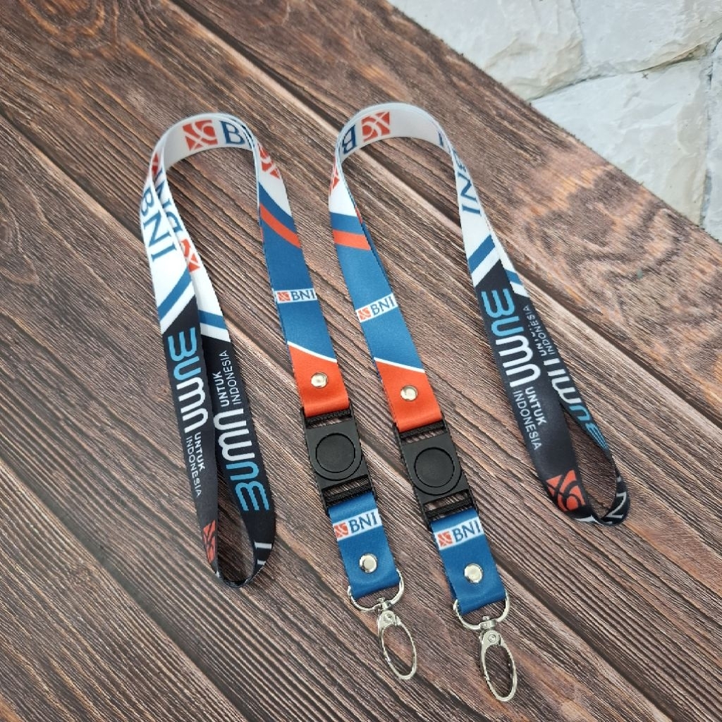 

Tali Id Card Bank BNI BUMN | Tali Lanyard Bisa satuan