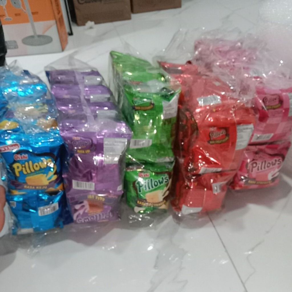 

OISHI PILLOWS(isi 20pcsbonus2pcs) @12gr