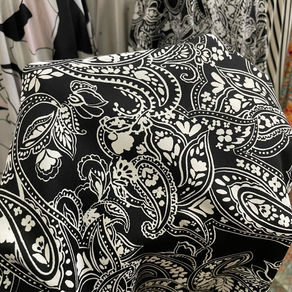 kain prada crepe motif keong premium - kain prada crepe vintage - kain zara crepe - kain nasiji crep