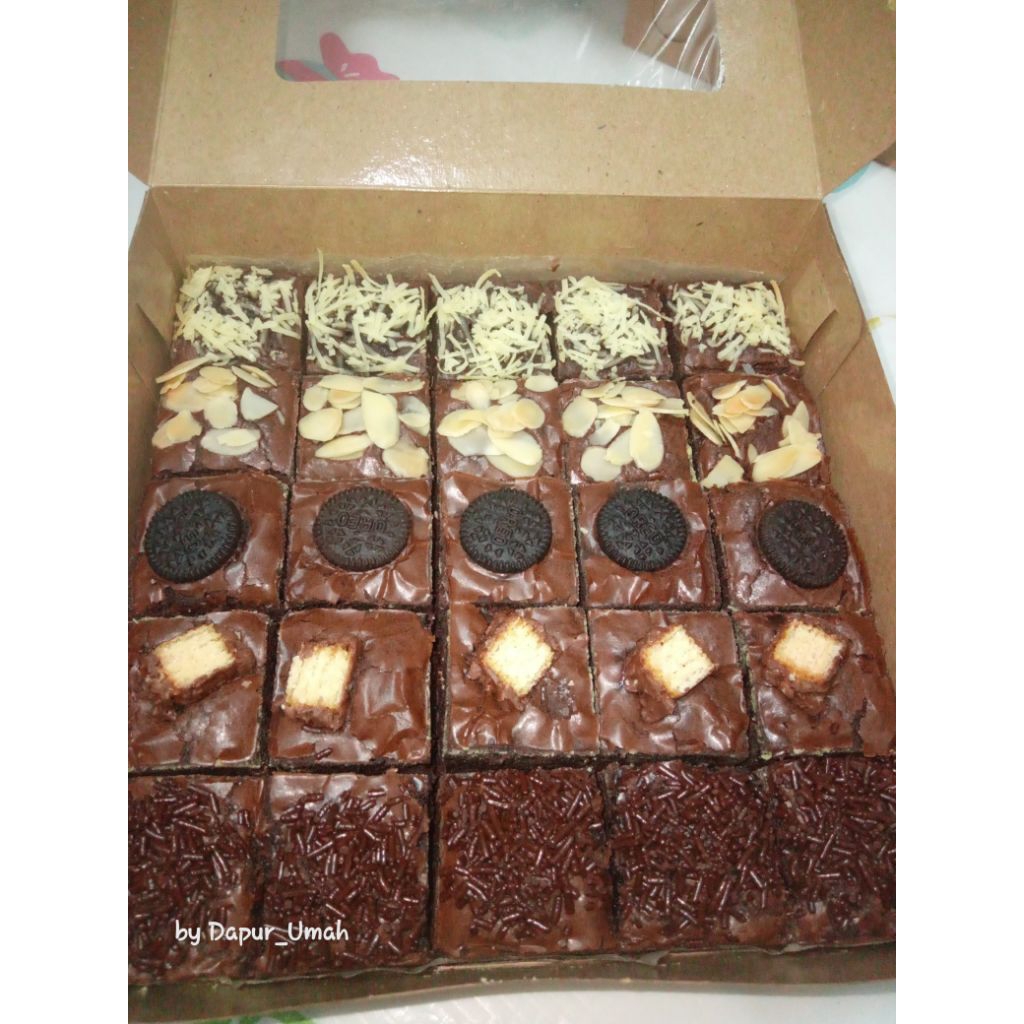 

Fudge Brownies , Brownies Panggang , Chewy Brownies
