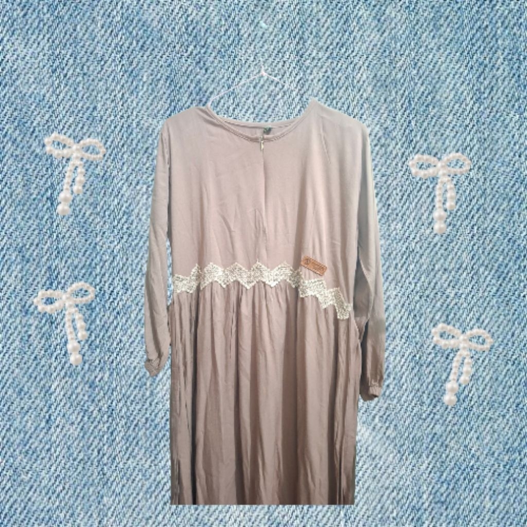 Gamis cantik warna nude