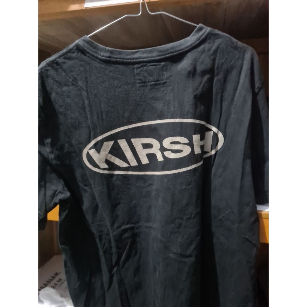 Kaos T-shirt kirsh second,Kaos T-Shirt kirsh preloved