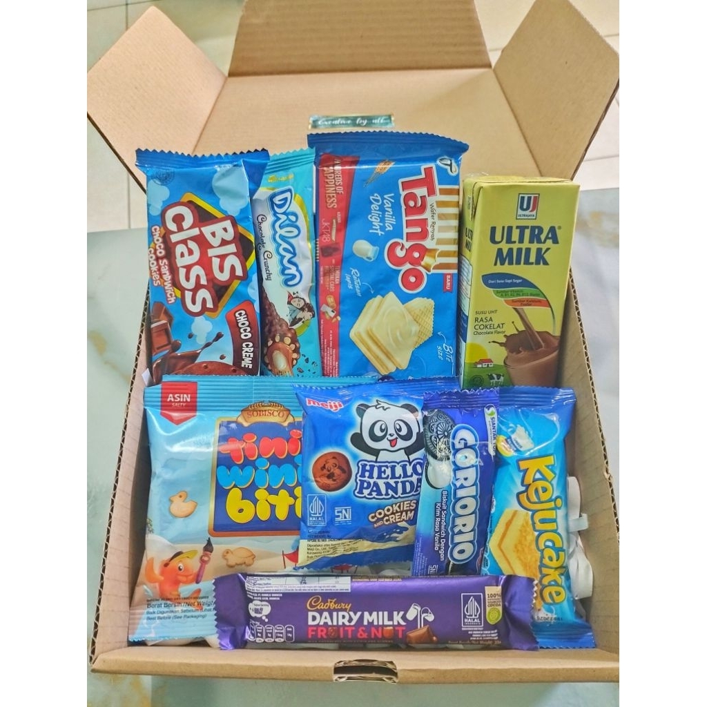 

HAMPERS SNACK exclusive creative by all