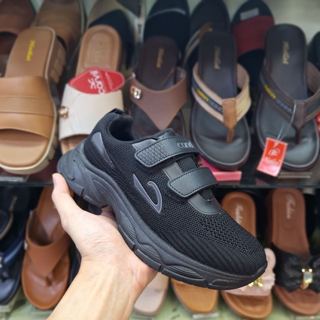 Sepatu Sekolah Carvil Hitam SD SMP ukuran 35-38