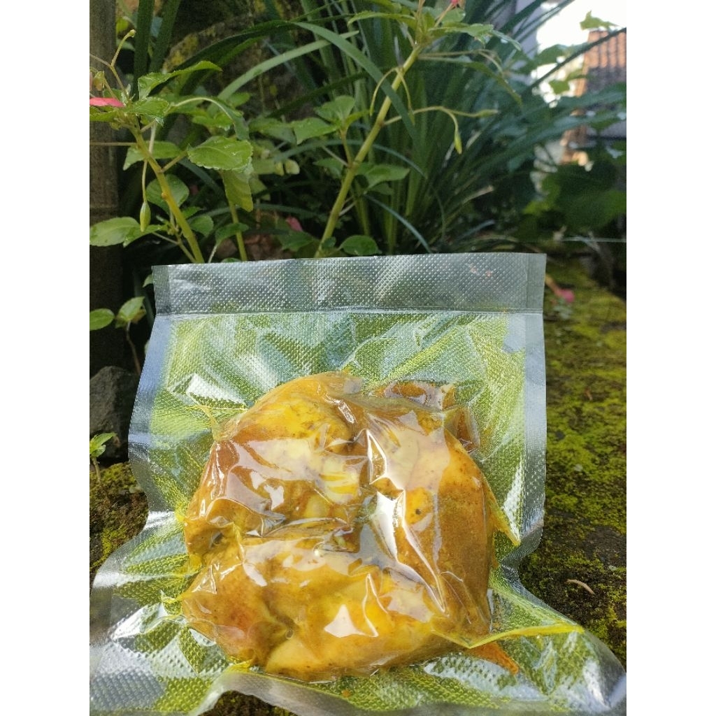 

ayam ungkep bumbu kuning