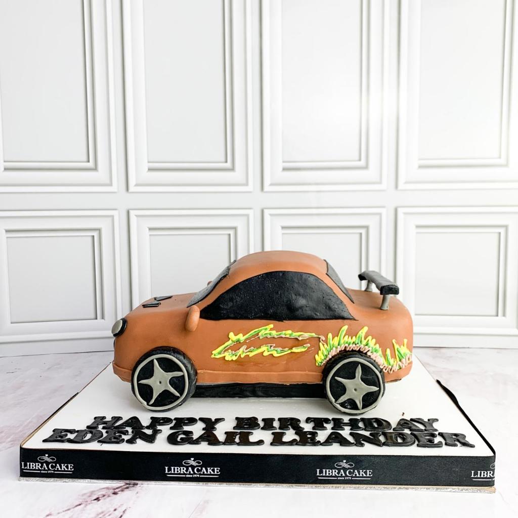 

Kue Ulang Tahun/Birthday Cake/Kue Ultah tema Mpbil Cake/Mobil 3D/Kue Birthday Jakarta